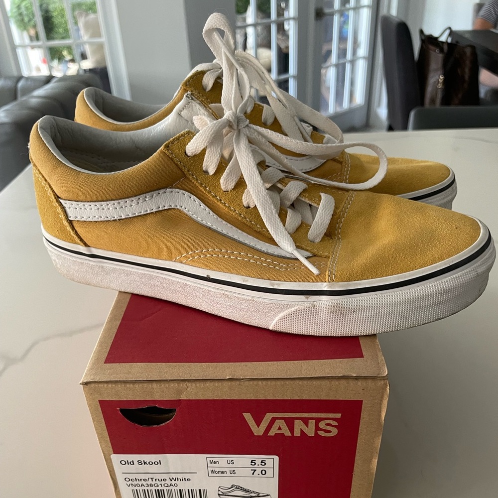 Old Skool Vans Women’s Size 7